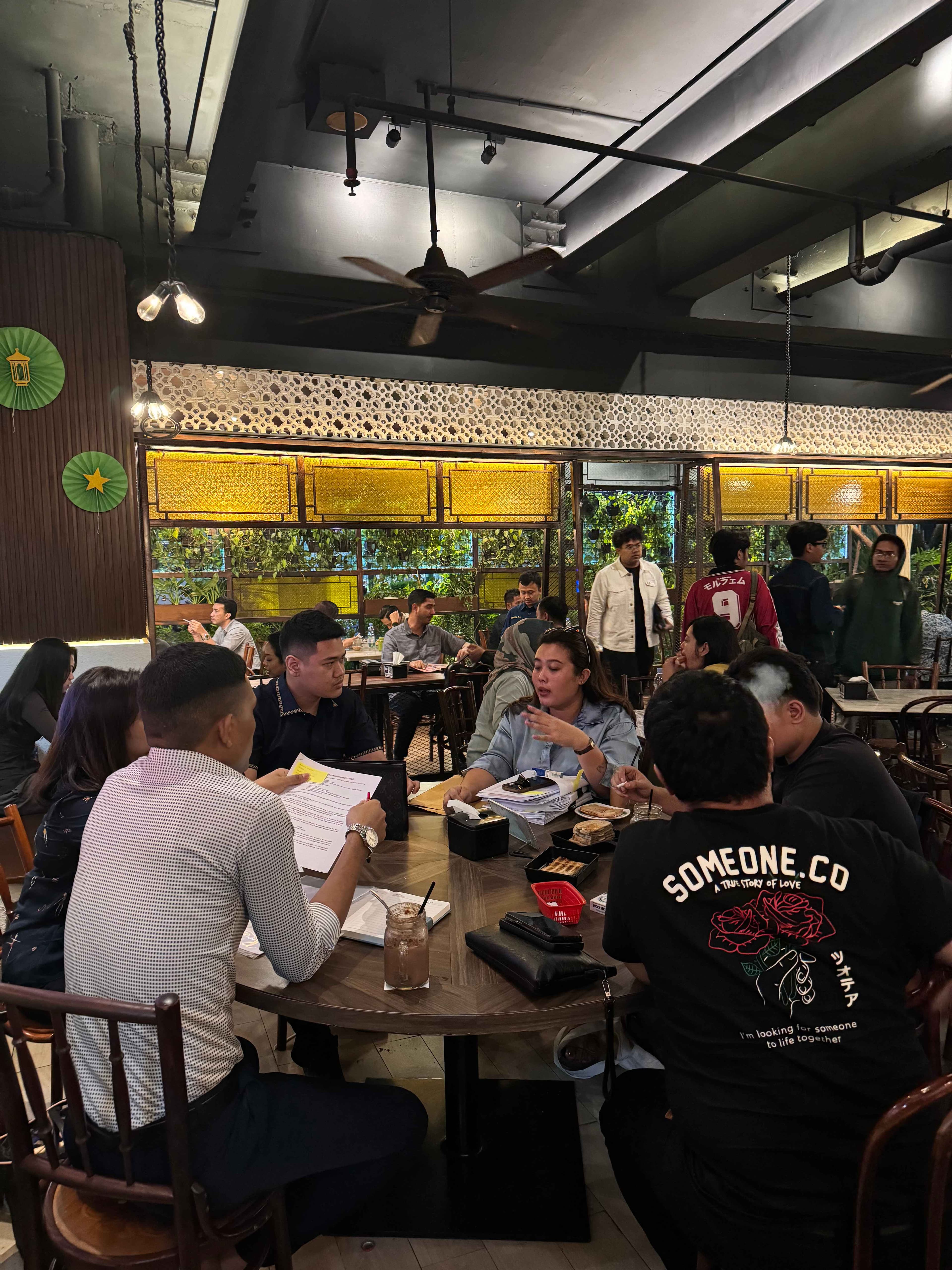 Paulus, S.H & Partners Gelar Pertemuan Strategis Bersama Klien Terkait Tuduhan Tindak Pidana Pencucian Uang